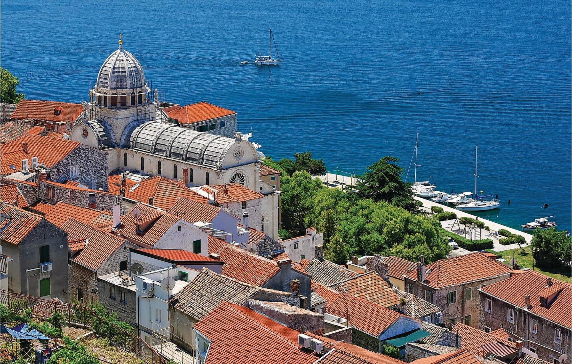 Nice Home In Sibenik With Kitchen ภายนอก รูปภาพ