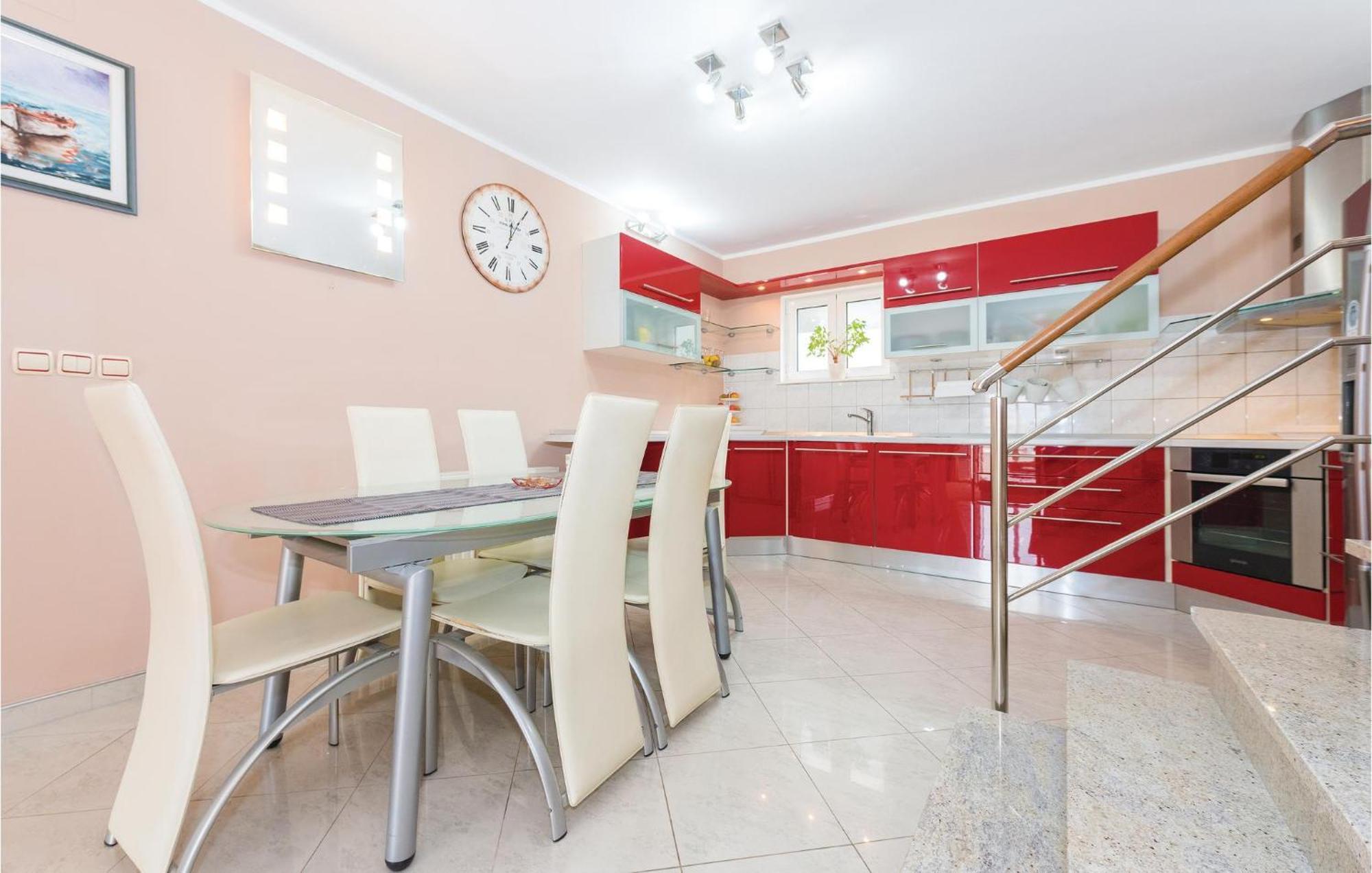Nice Home In Sibenik With Kitchen ภายนอก รูปภาพ