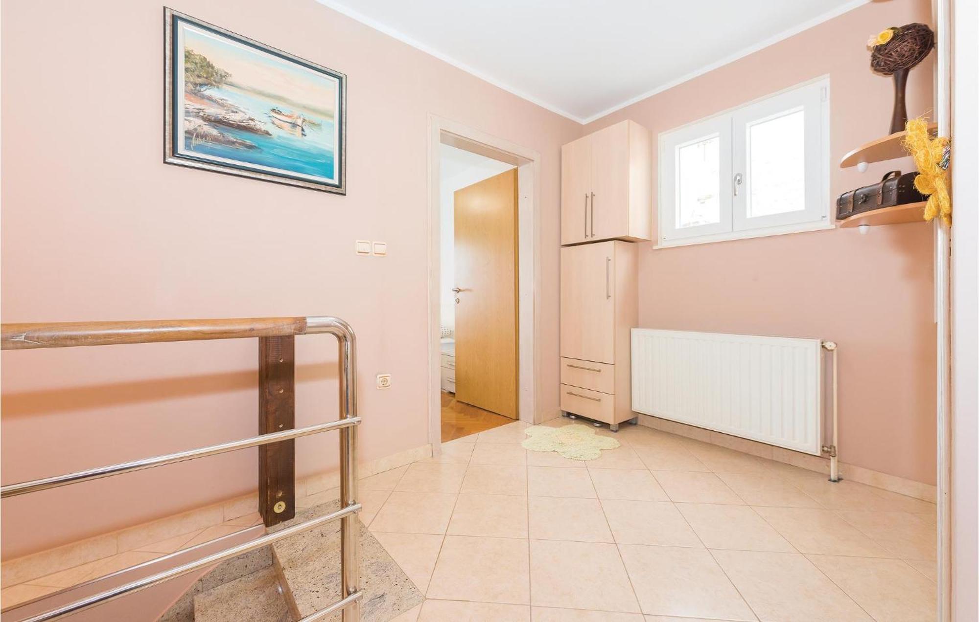 Nice Home In Sibenik With Kitchen ภายนอก รูปภาพ