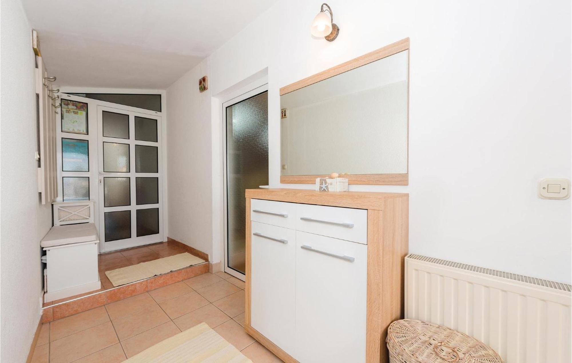 Nice Home In Sibenik With Kitchen ภายนอก รูปภาพ
